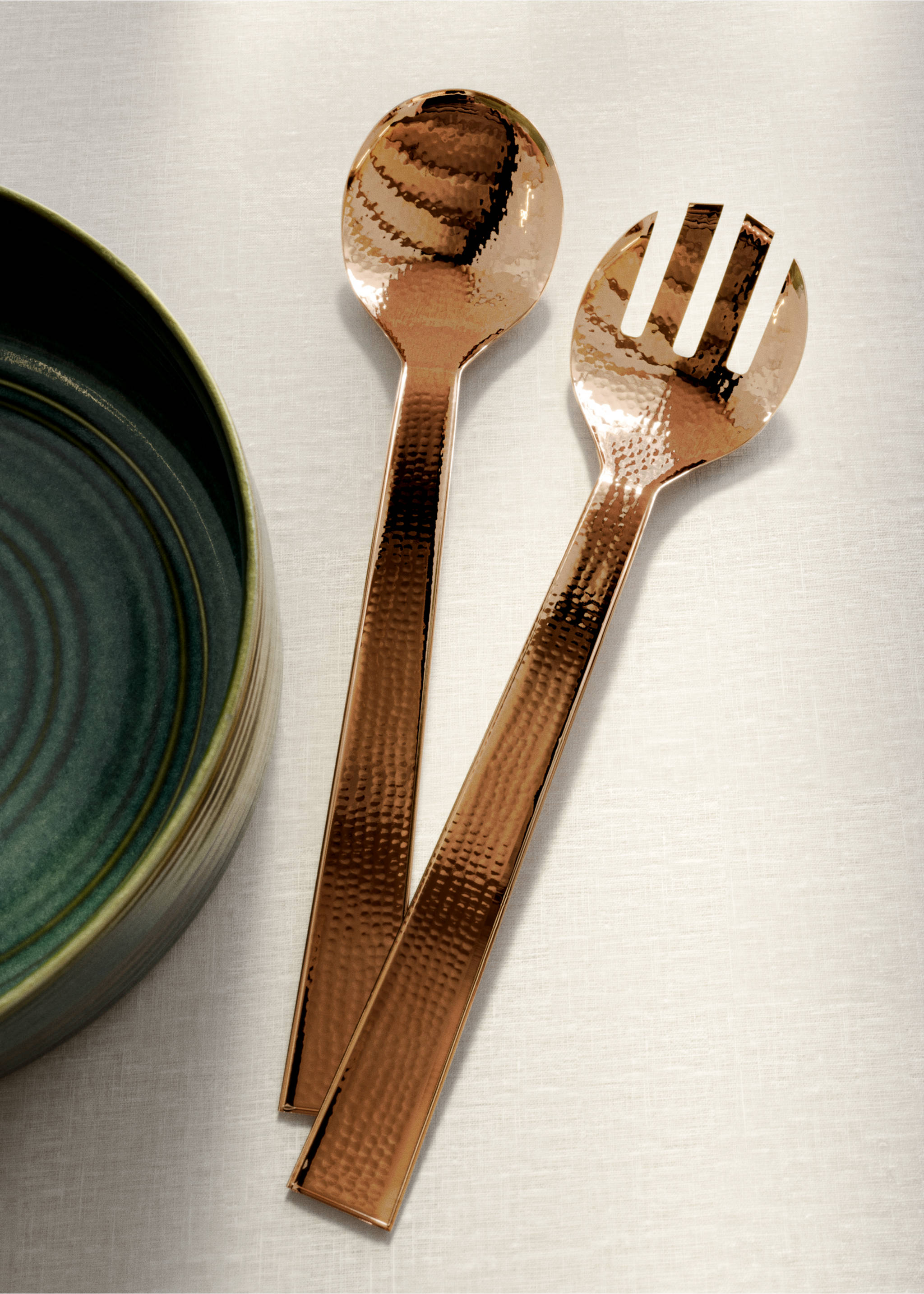 Hammered stainless steel serving cutlery set - General plane, Copper. Ref: 37013302-00.