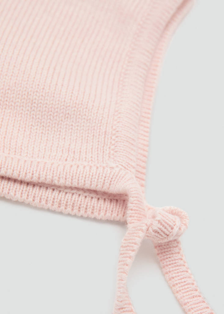 Knitted bonnet — Light Pink