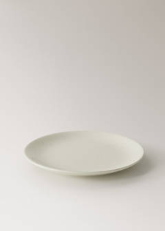 Stoneware dessert plate with spots — Off White 2
