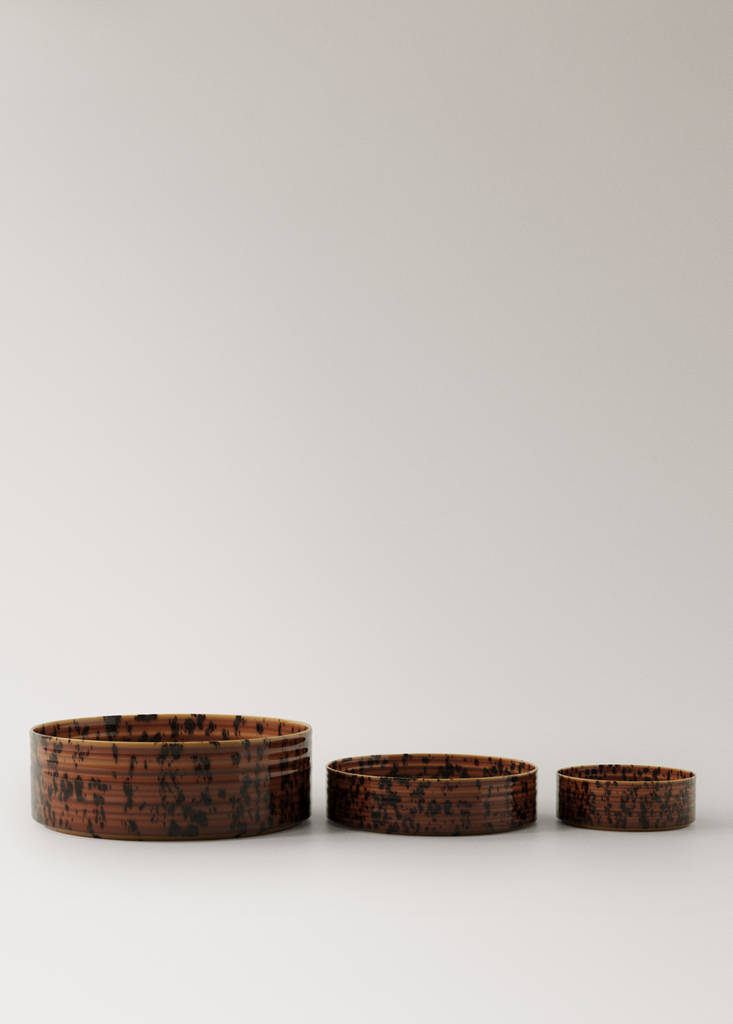 Medium reactive stoneware bowl — Brown