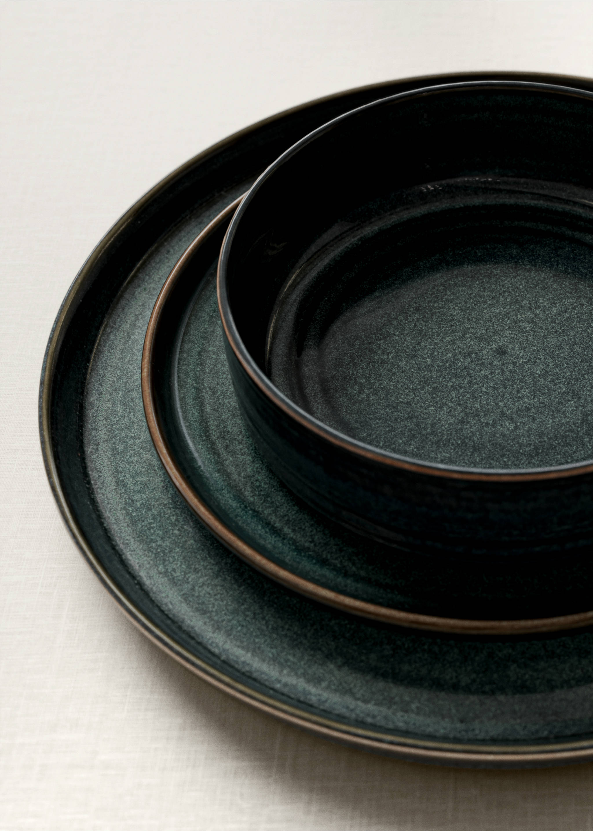 Schale aus Steingut mit gleichmäßiger Außenseite - Allgemeine Ansicht, Preußisch Blau. Ref: 37013317-00.