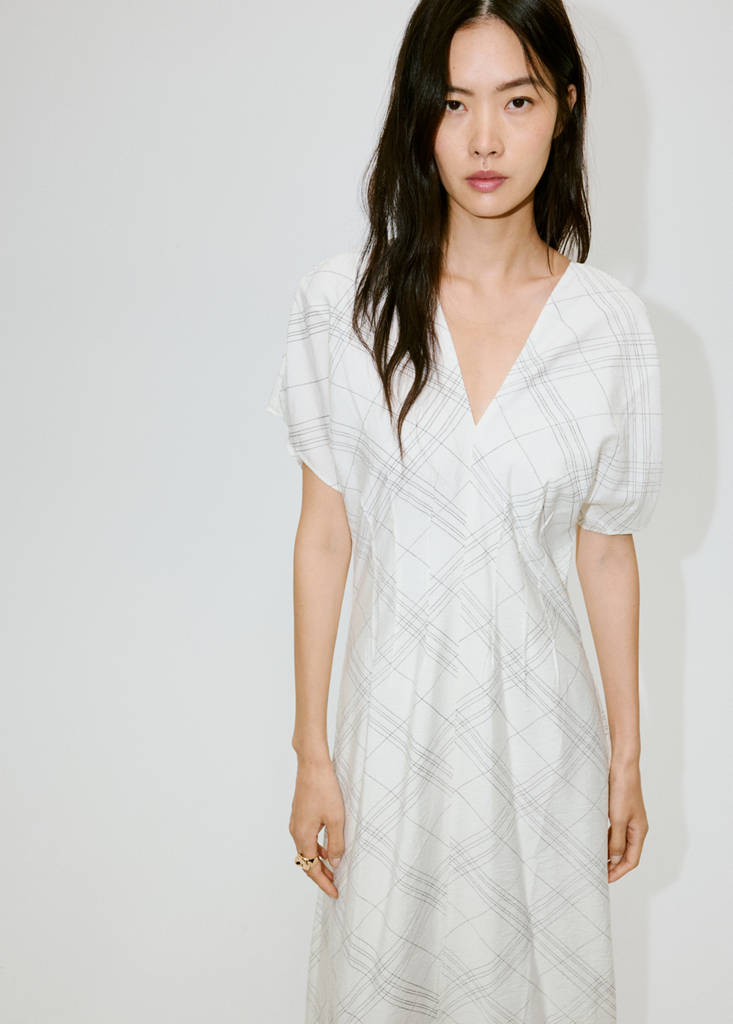 Ruched V-neck dress — White