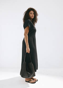 Ruched V-neck dress — Black 5