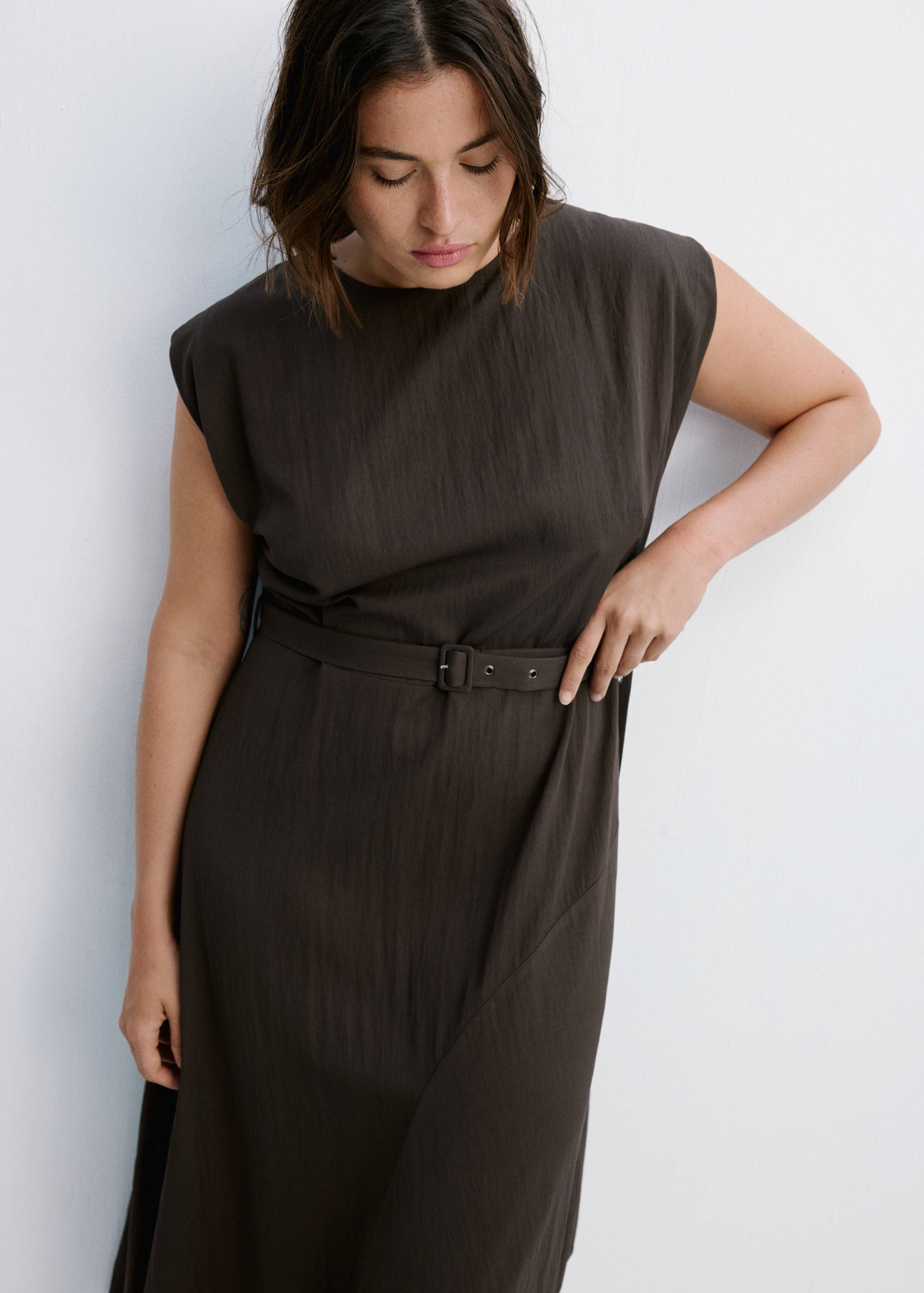 Dress wise - Details of the article 5