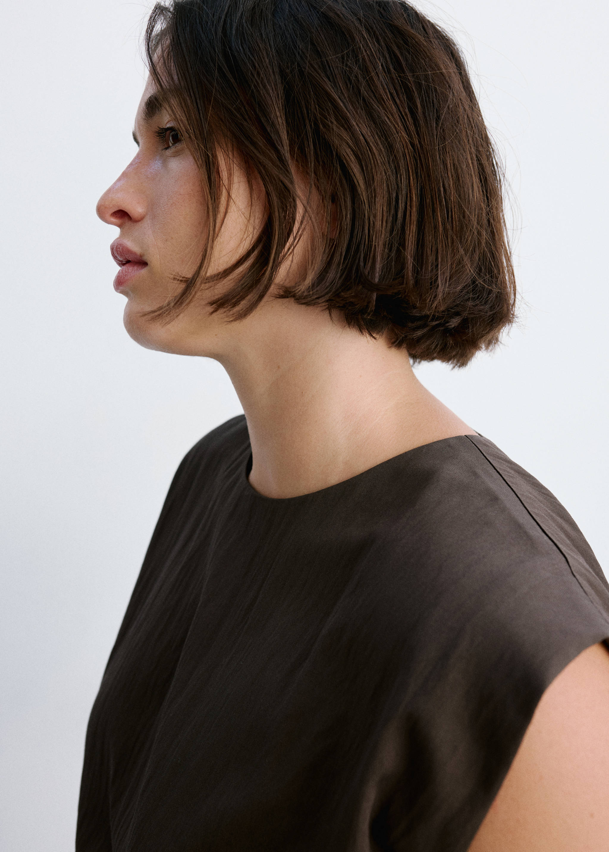 Dress wise - Details of the article 4