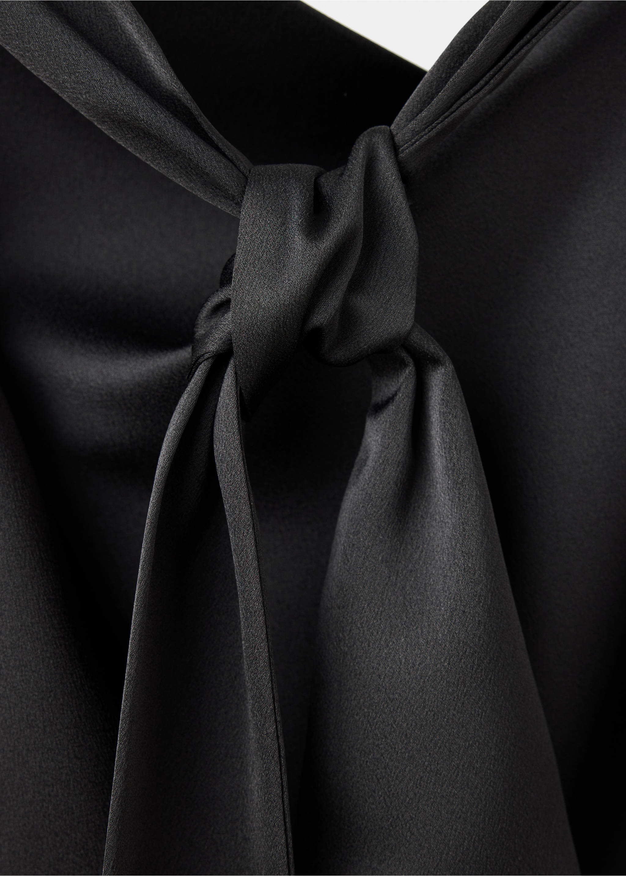 Robe mili - Détail de l'article 8, Noir. Ref: 37013870-00.