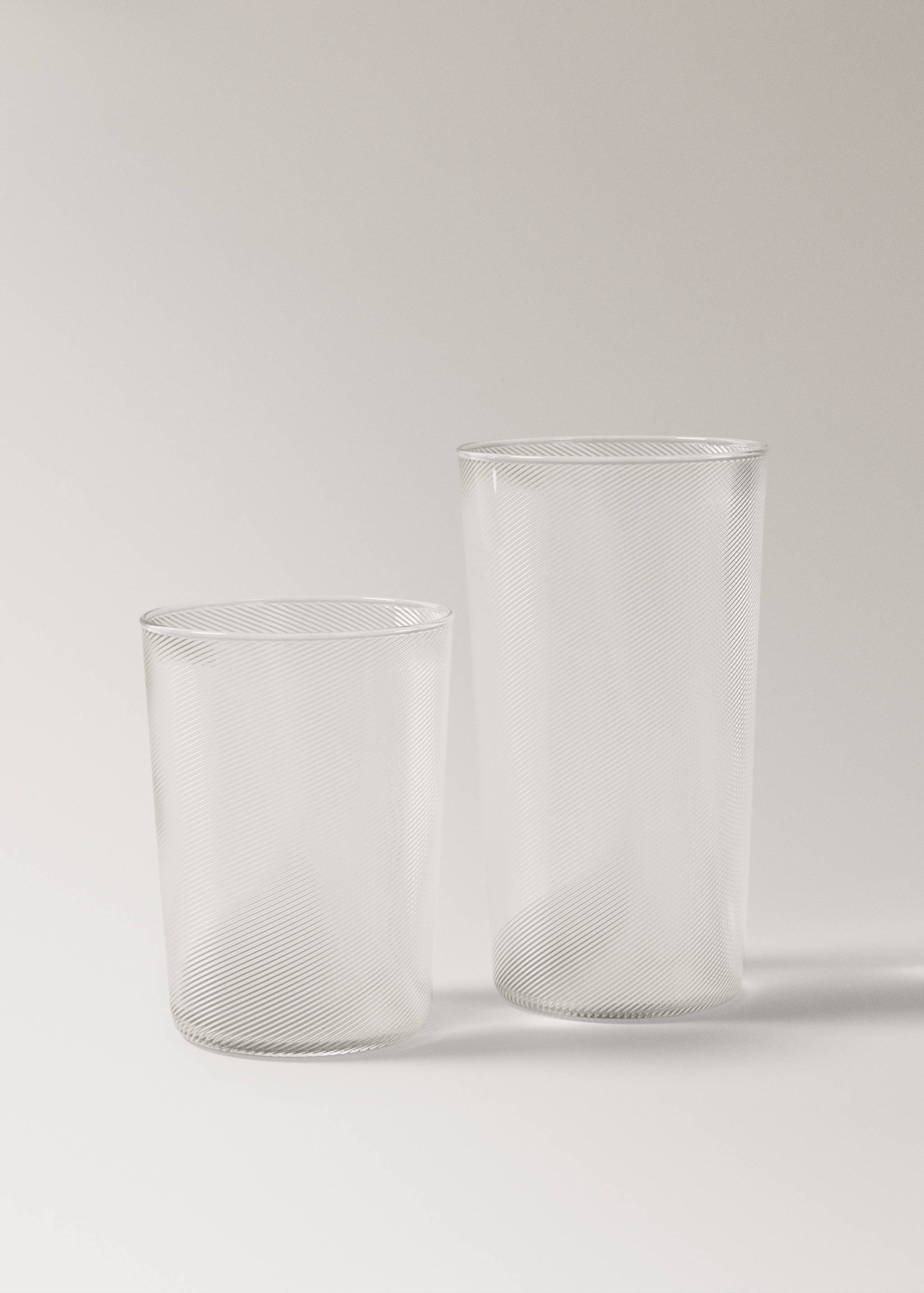 Medium textured glass vase - Details of the article 3