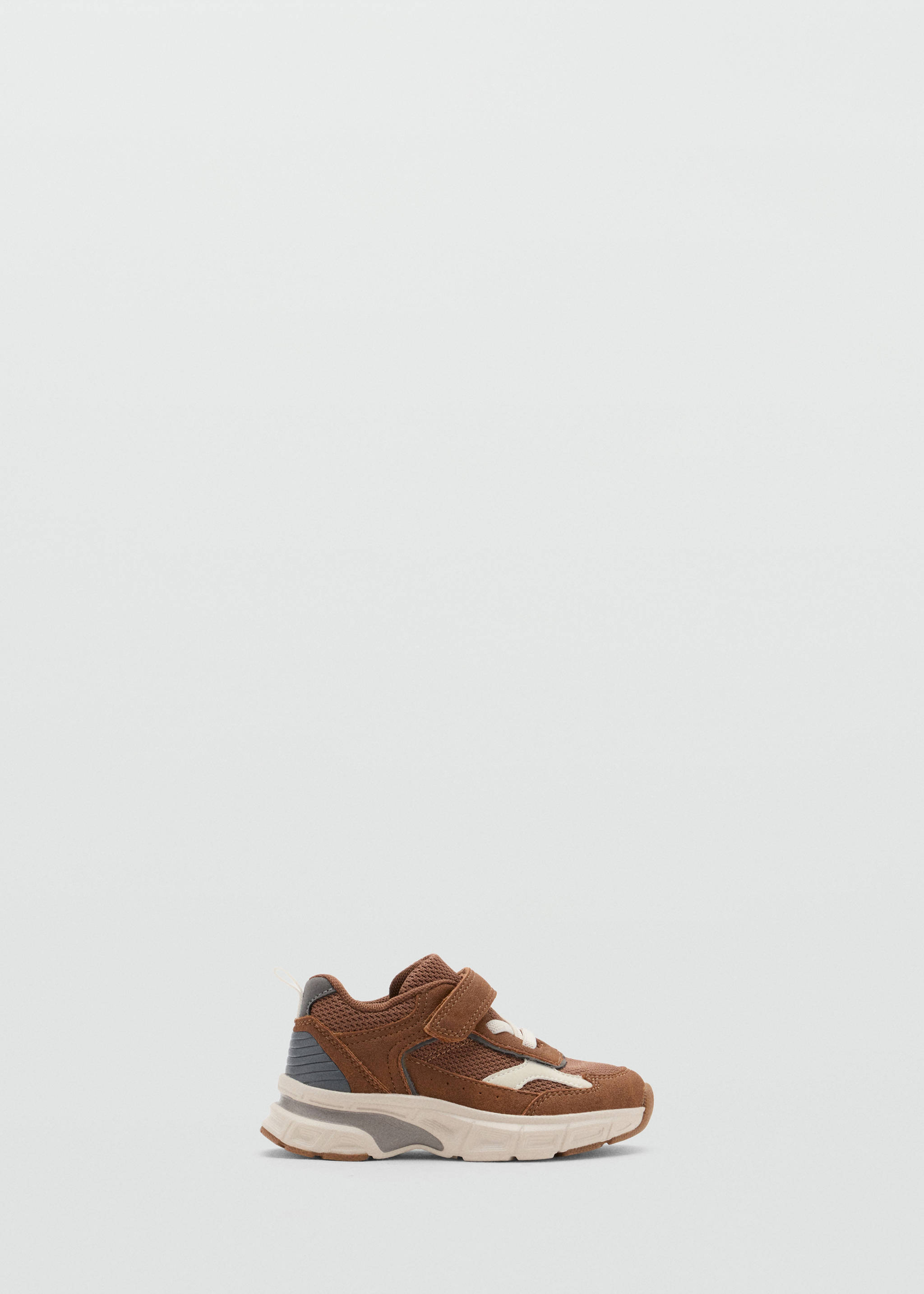 Two-tone sports top - Article without model
