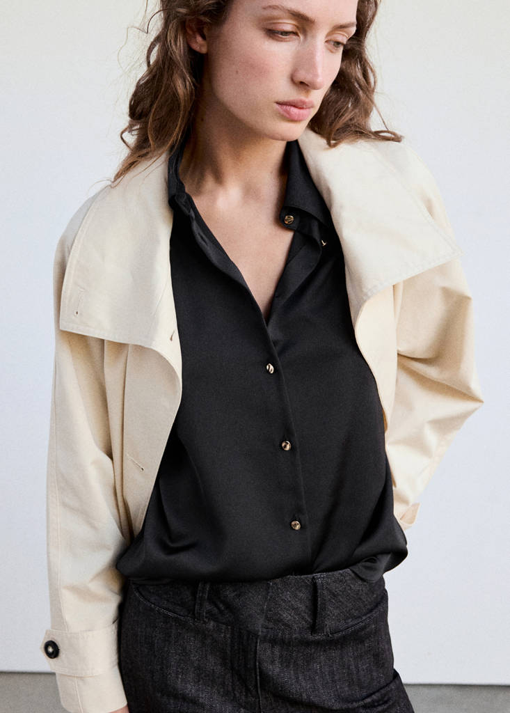 Regular-fit satin shirt — Black