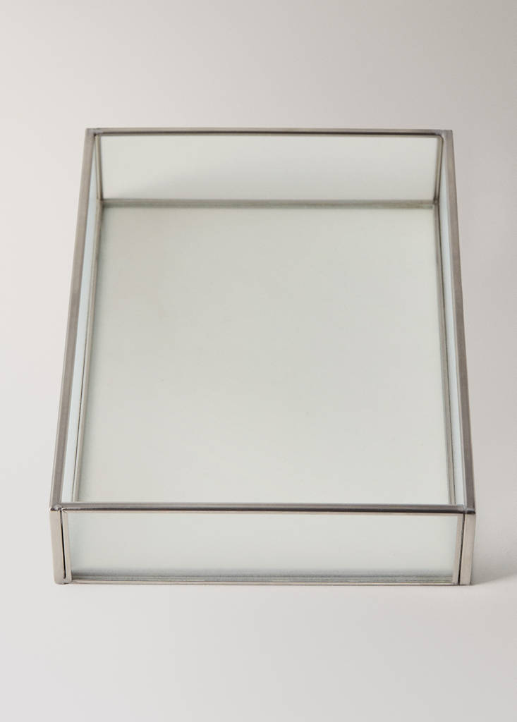 Medium rectangular transparent tray — Silver