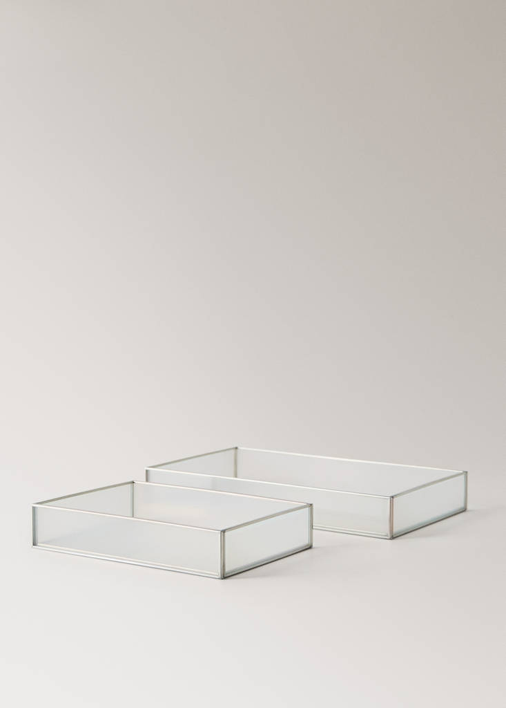 Medium rectangular transparent tray — Silver