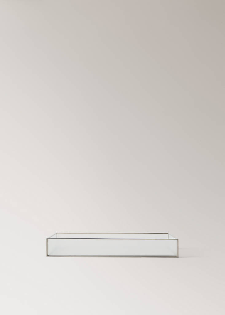 Large rectangular transparent tray — Silver