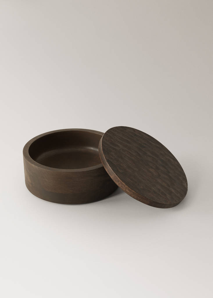 Small round carved wood box — Chocolate
