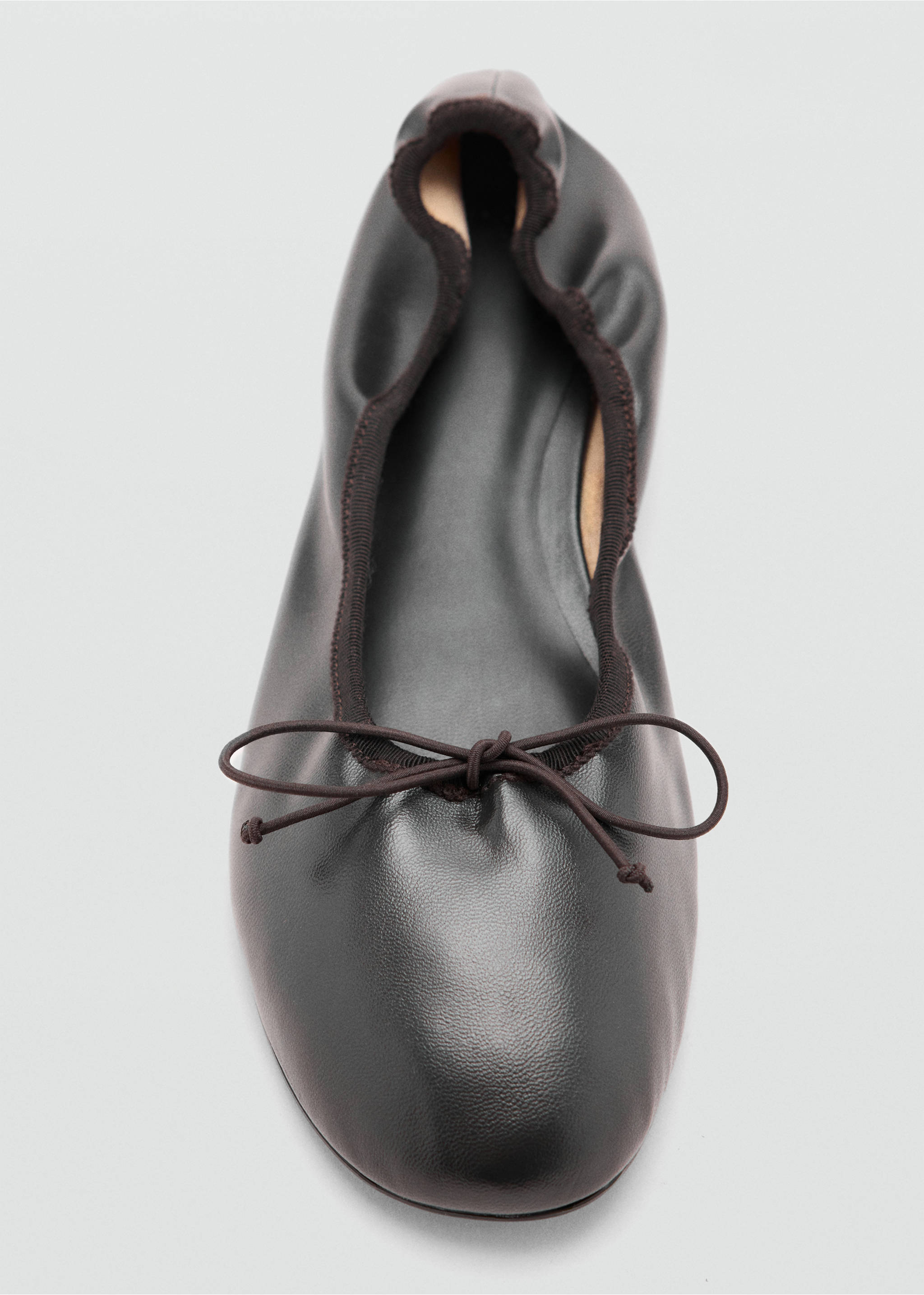 Bailarina lazo goma - Detalle del artículo 2, Chocolate. Ref: 37014099-00.