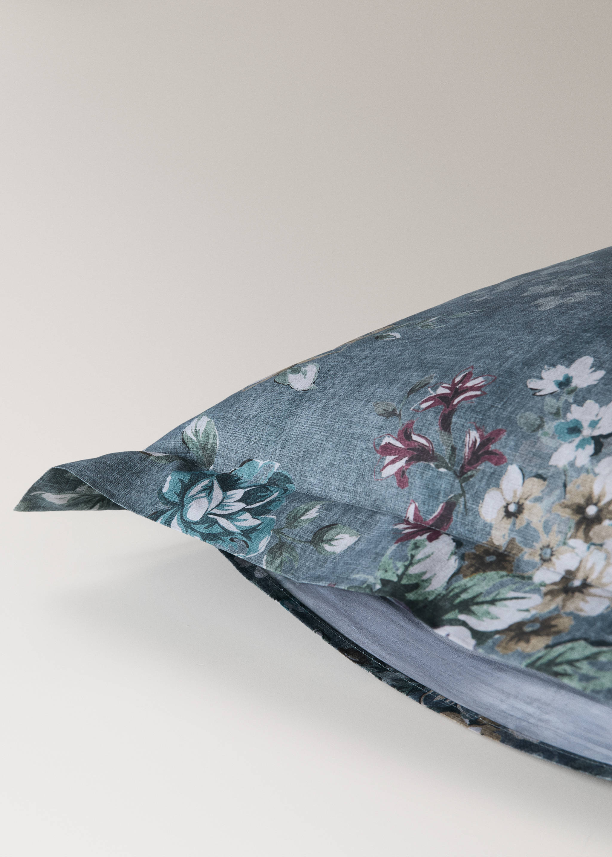 Pack of 2 floral 100% cotton pillowcases 60 x 60 - Details of the article 1