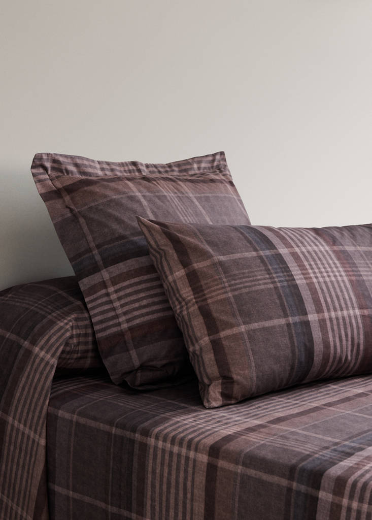 Two multicoloured check percale cotton pillowcases 50x75 cm — Brown