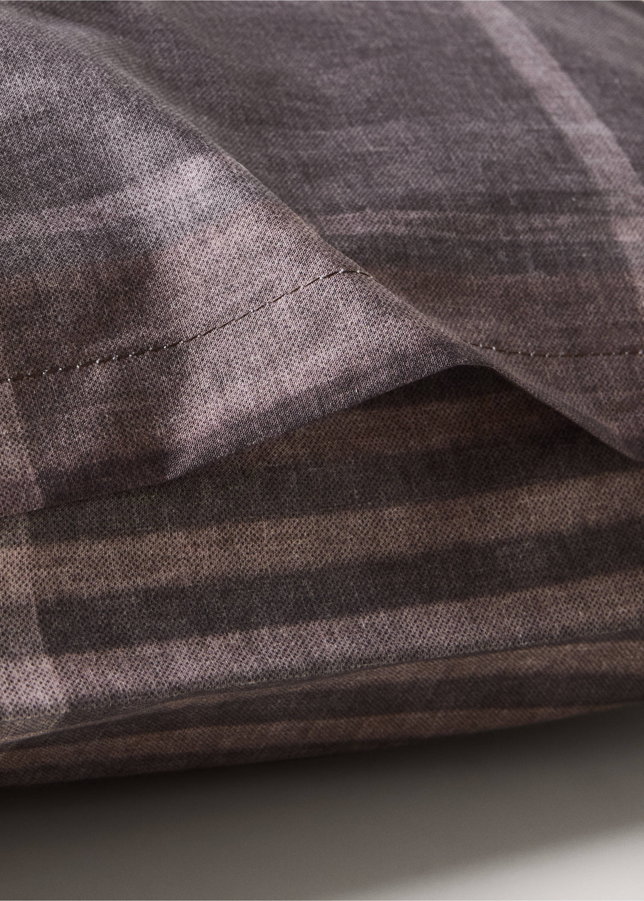 Lot de deux taies d’oreiller en percale de coton à carreaux multicolores 50 × 75 cm - Détail de l'article 1, Marron. Ref: 37014115-00.