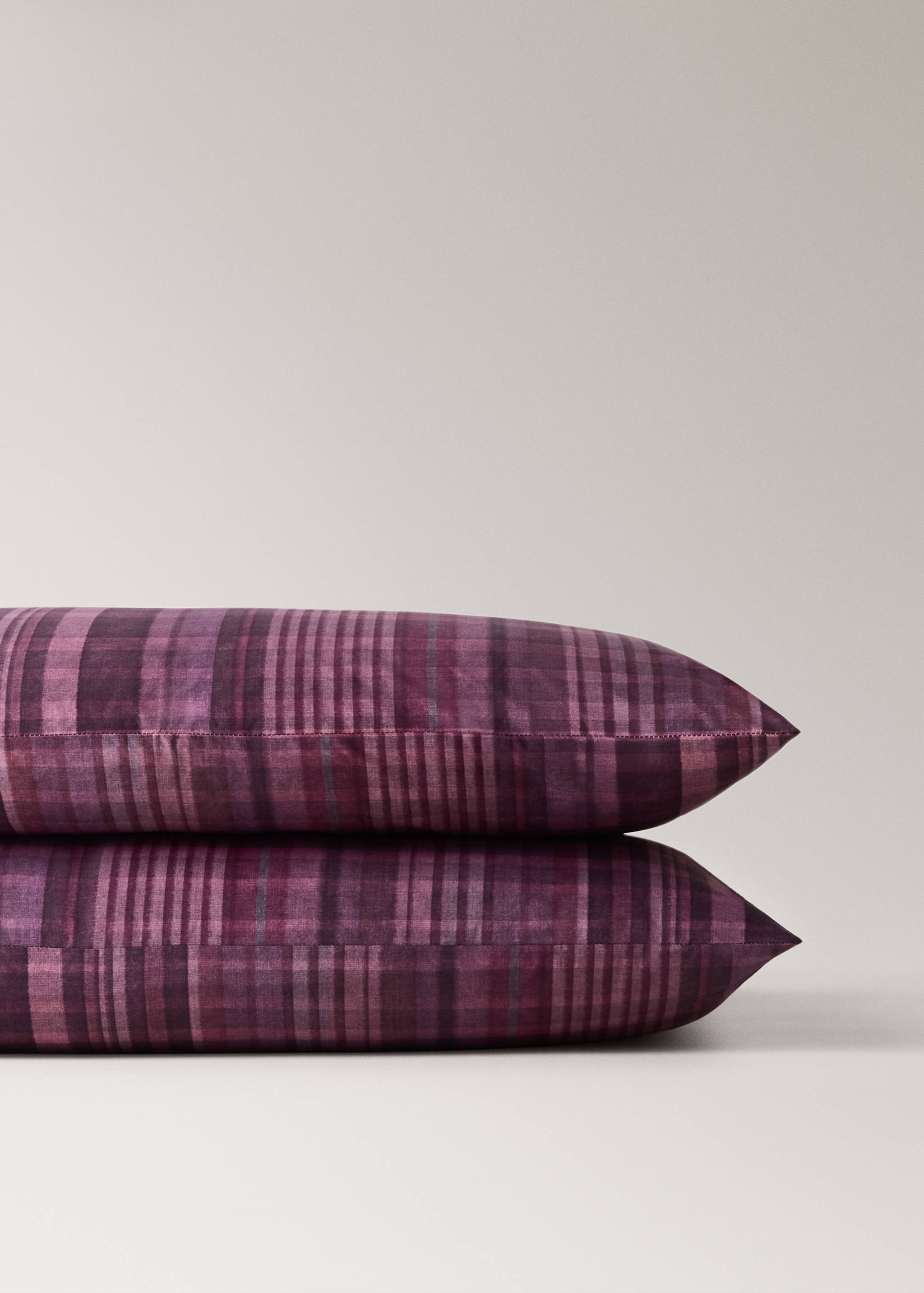 100% cotton plaid pillowcase 50 x 75 - Details of the article 3