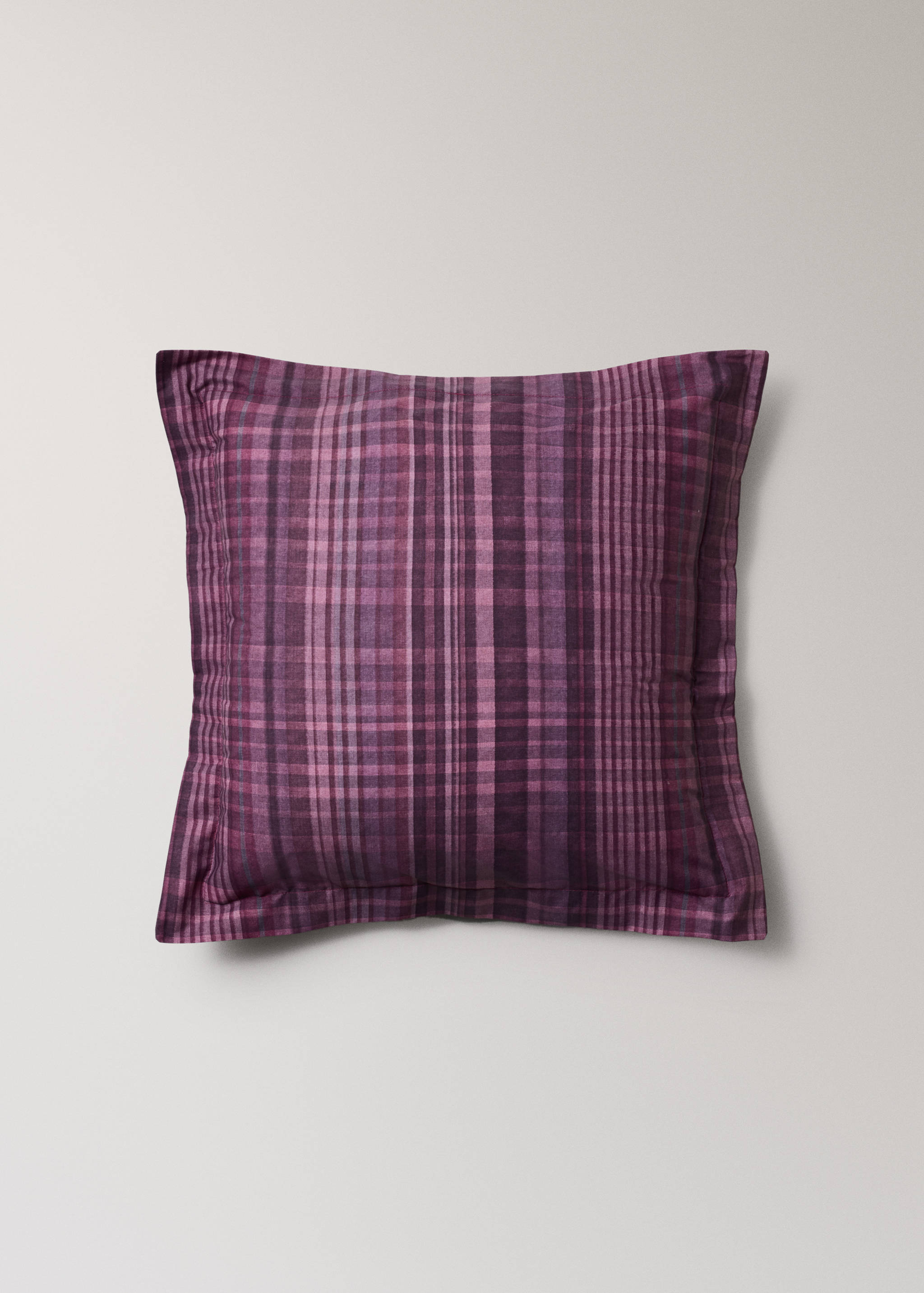 100% cotton checked pillowcase, 60 x 60 - Article without model