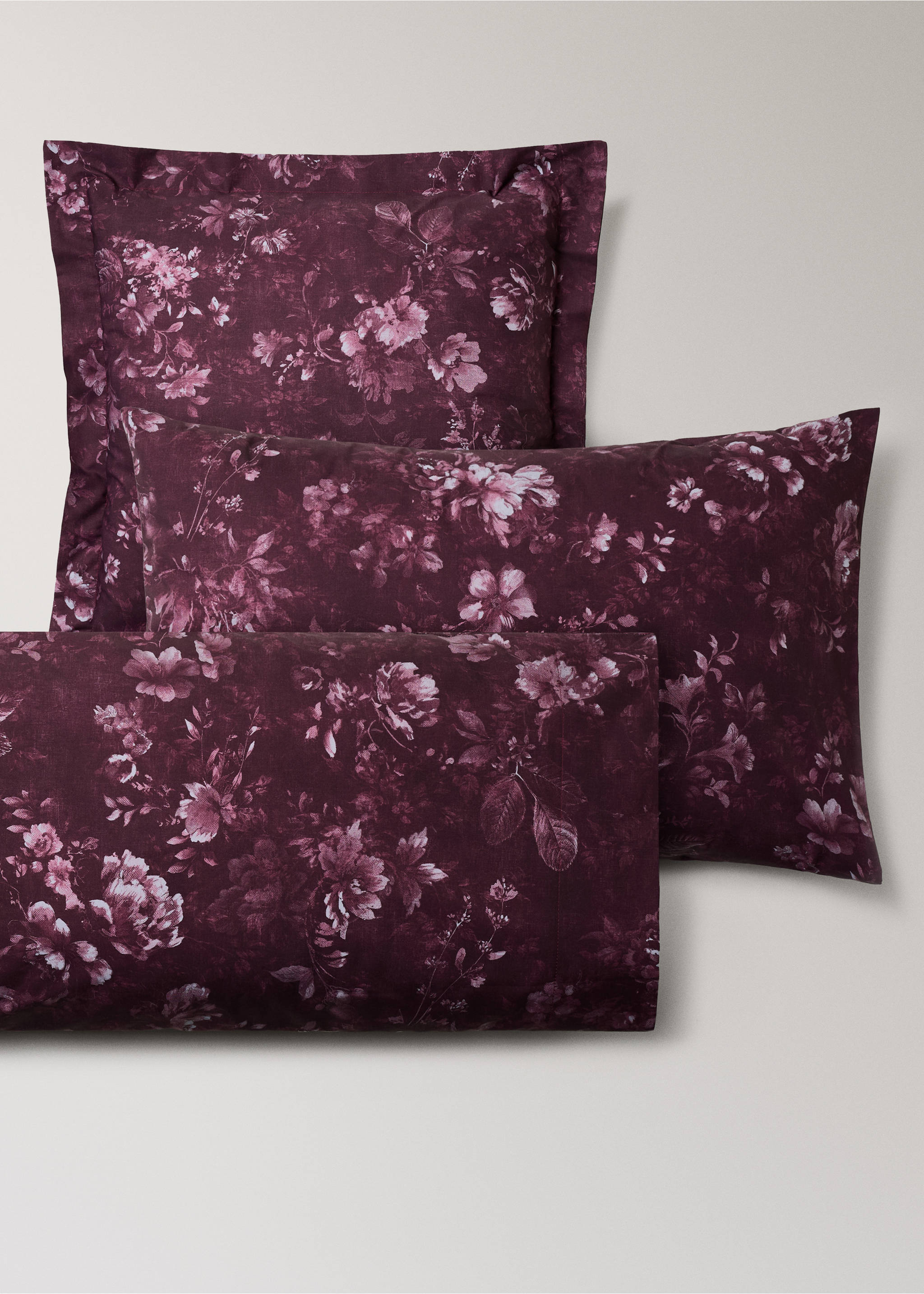Funda almohada 100% algodón floral 50x75 - Detalle del artículo 3, Vino. Ref: 37014121-00.