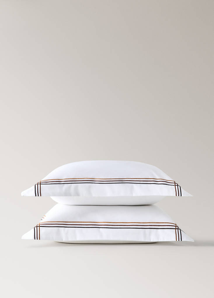 Pack of 2 pillowcases, 100% cotton, embroidered, 60 x 60 cm — Ecru