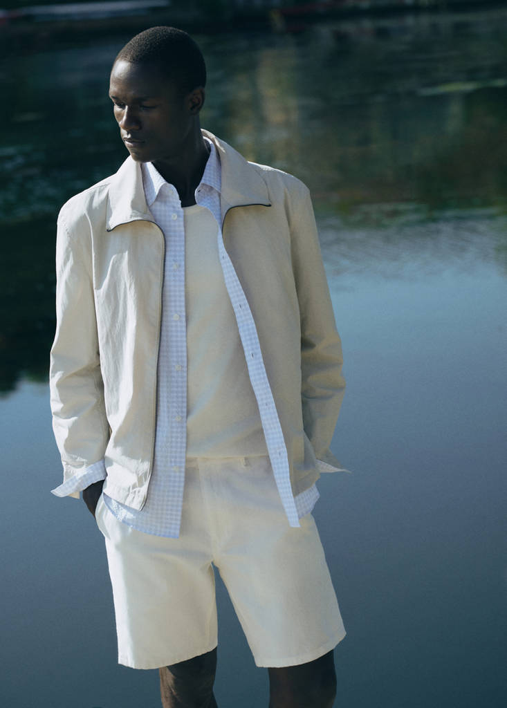 Water-repellent jacket with pockets — Beige
