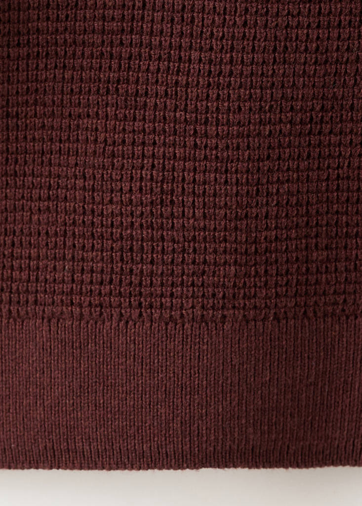 Knitted sweater with perkins neck — Burgundy