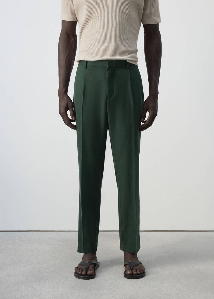 Regular fit trousers in a lyocell-cotton blend — Dark Green