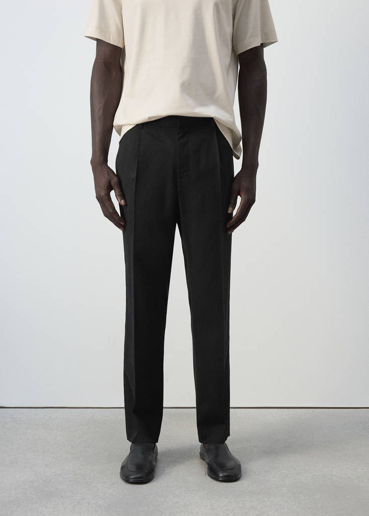Regular fit trousers in a lyocell-cotton blend — Black