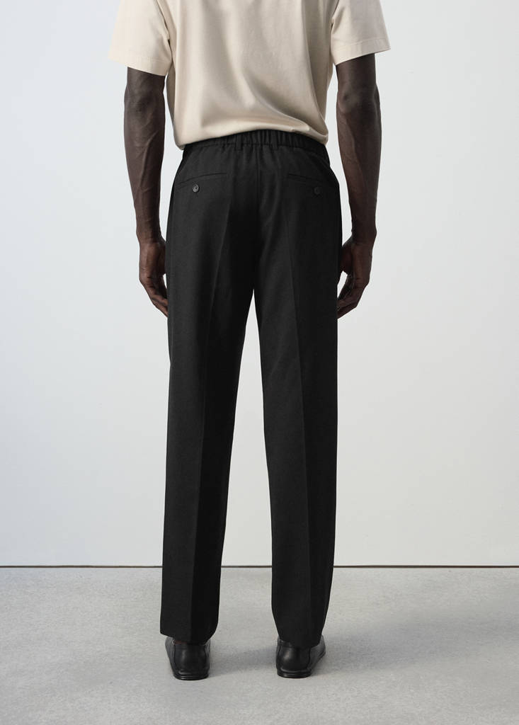 Regular fit trousers in a lyocell-cotton blend — Black