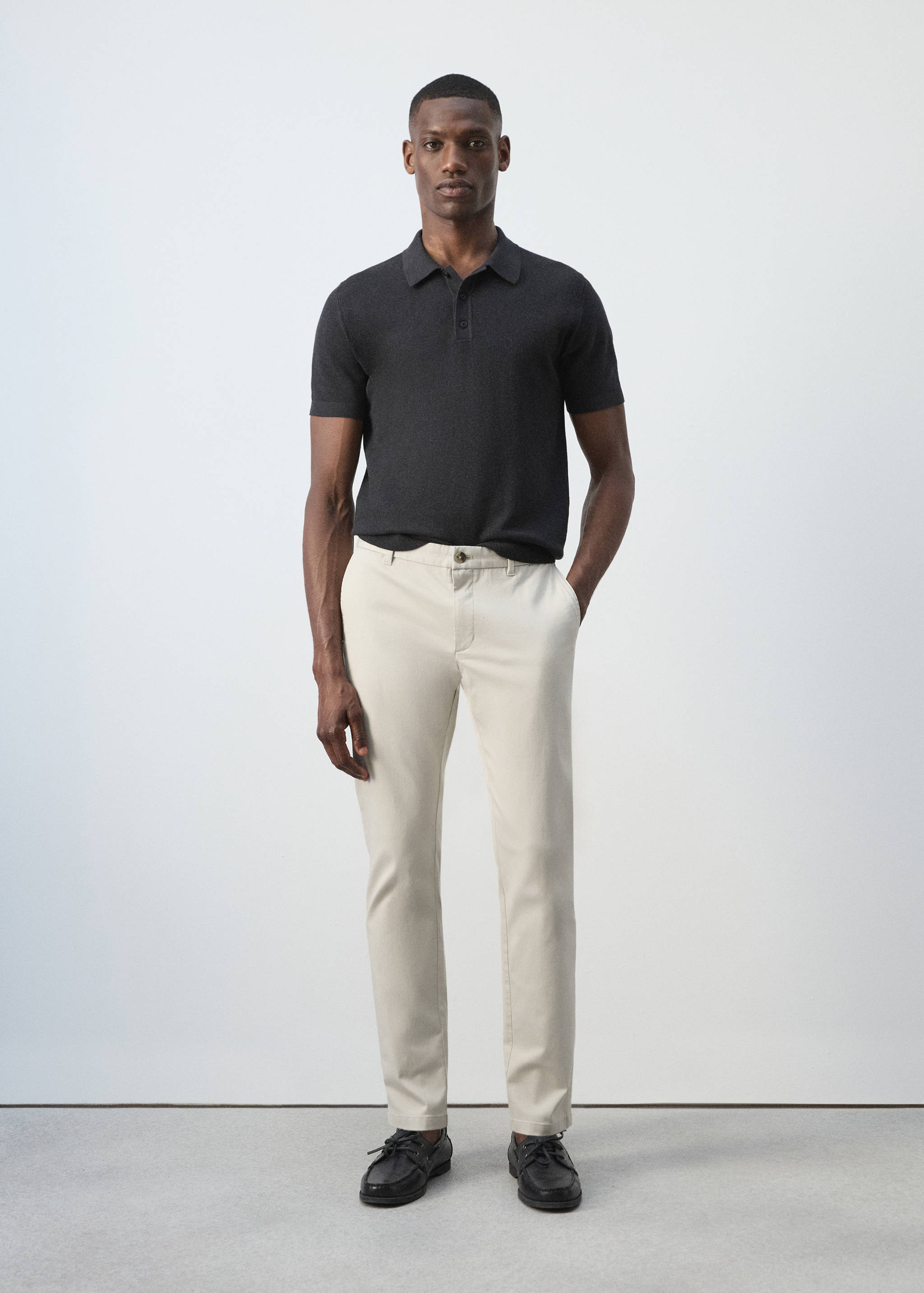 Pantalon Barna super slim-fit chino en sergé - Plan général