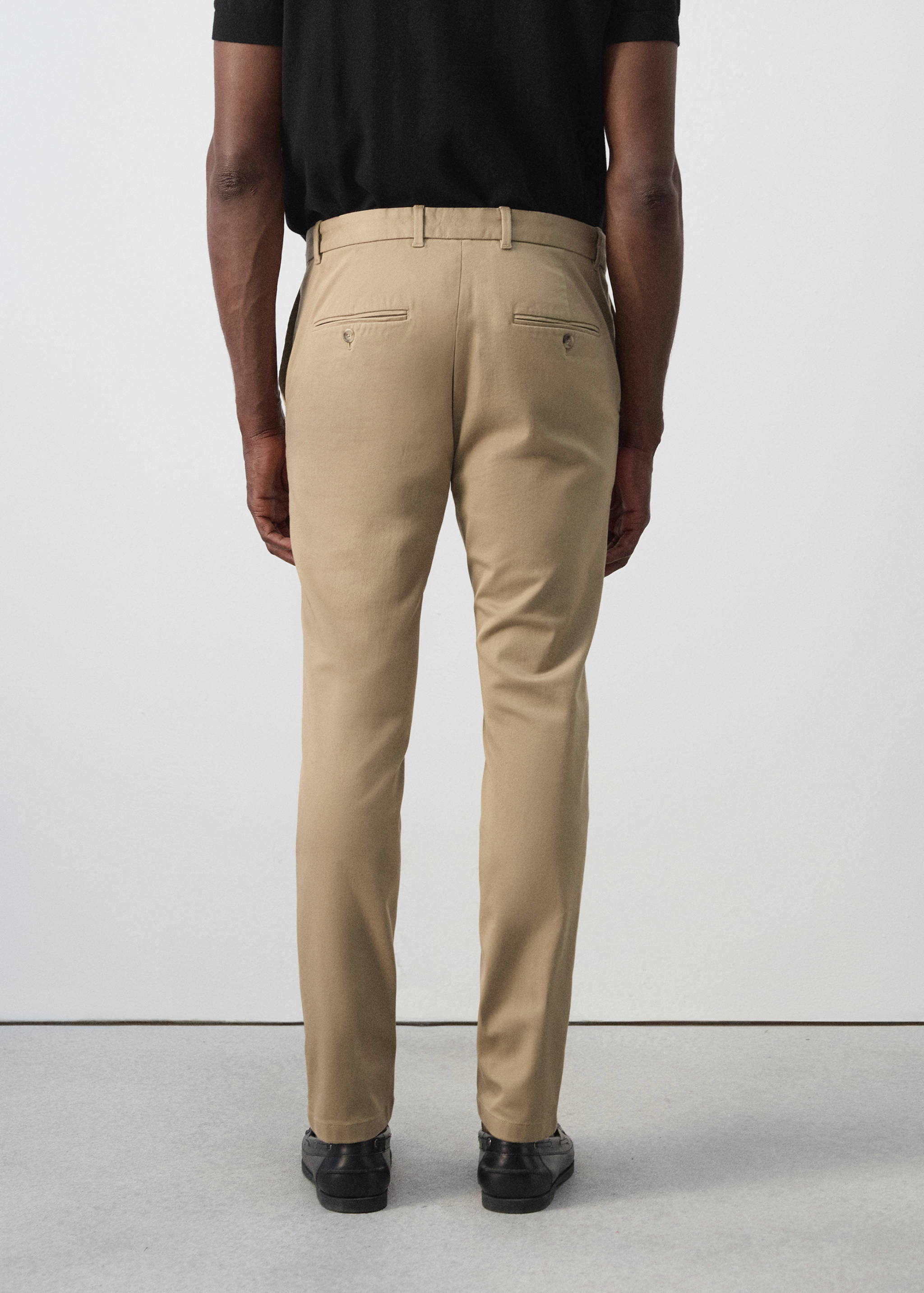 Pantalon Barna super slim-fit chino en sergé - Verso de l’article