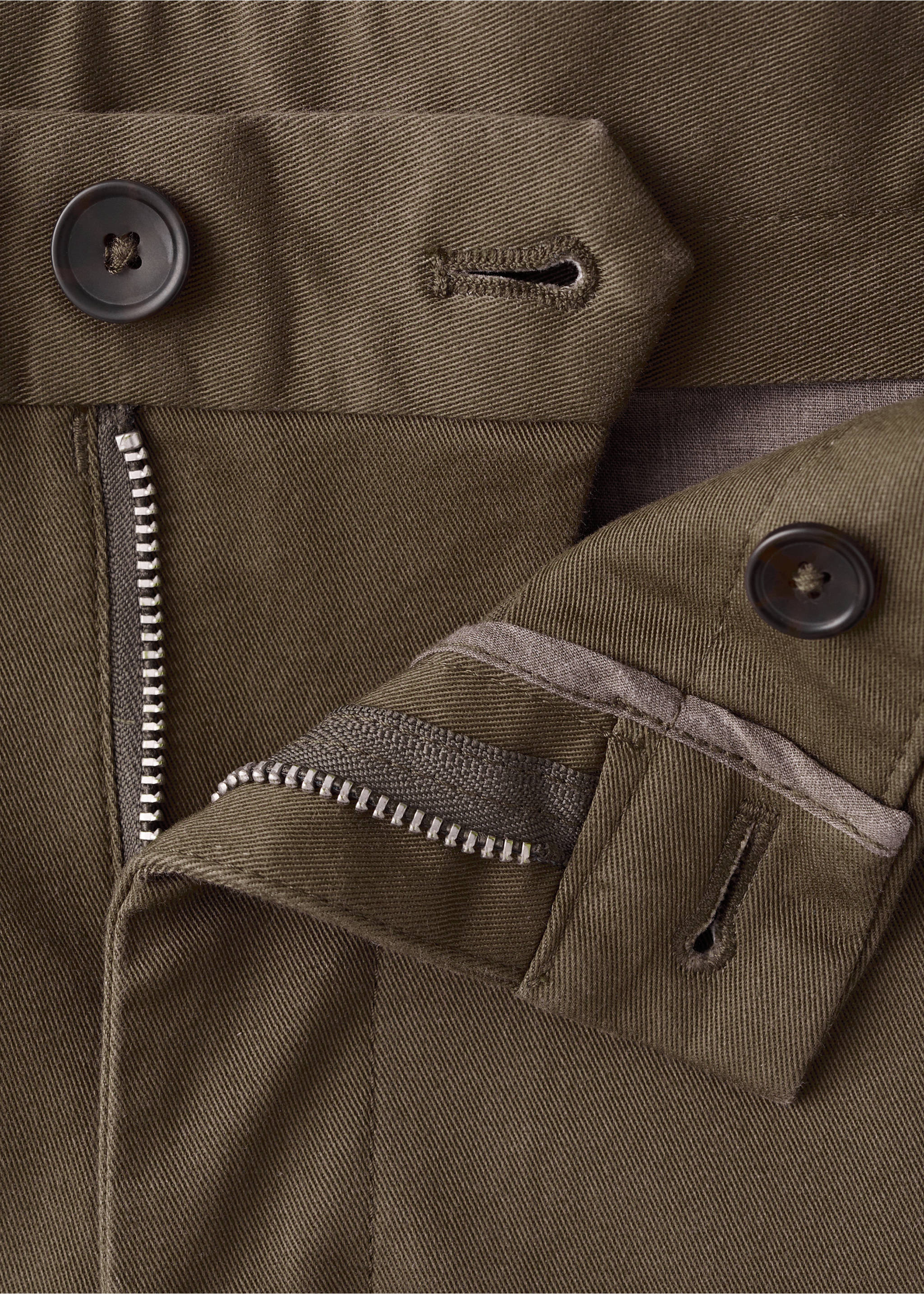 Pantalon Barna super slim-fit chino en sergé - Détail de l'article 8, Marron. Ref: 37014411-00.