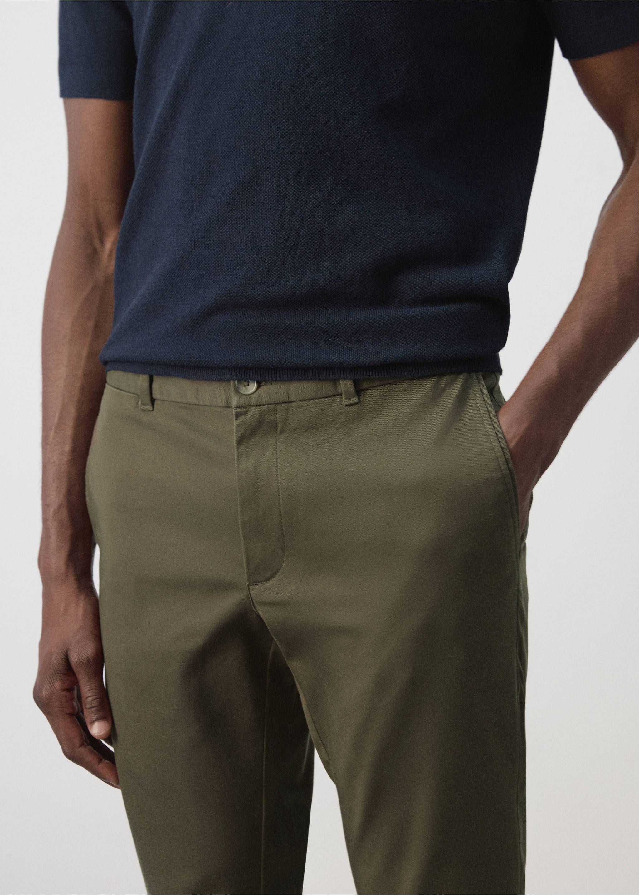 Pantalon Barna super slim-fit chino en sergé - Détail de l'article 1, Kaki. Ref: 37014411-00.