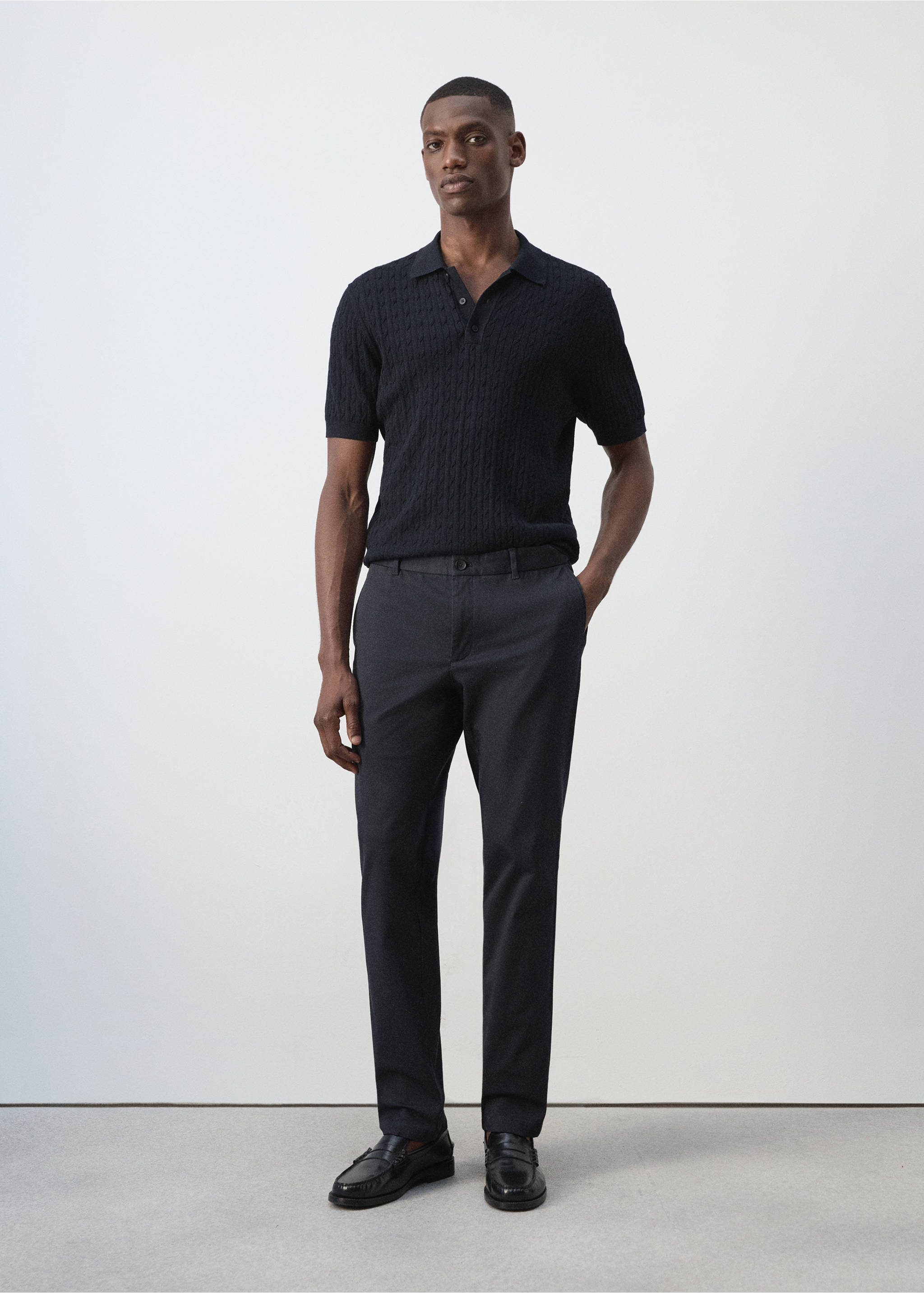 Pantalon Barna super slim-fit chino en sergé - Plan général, Bleu marine. Ref: 37014411-00.