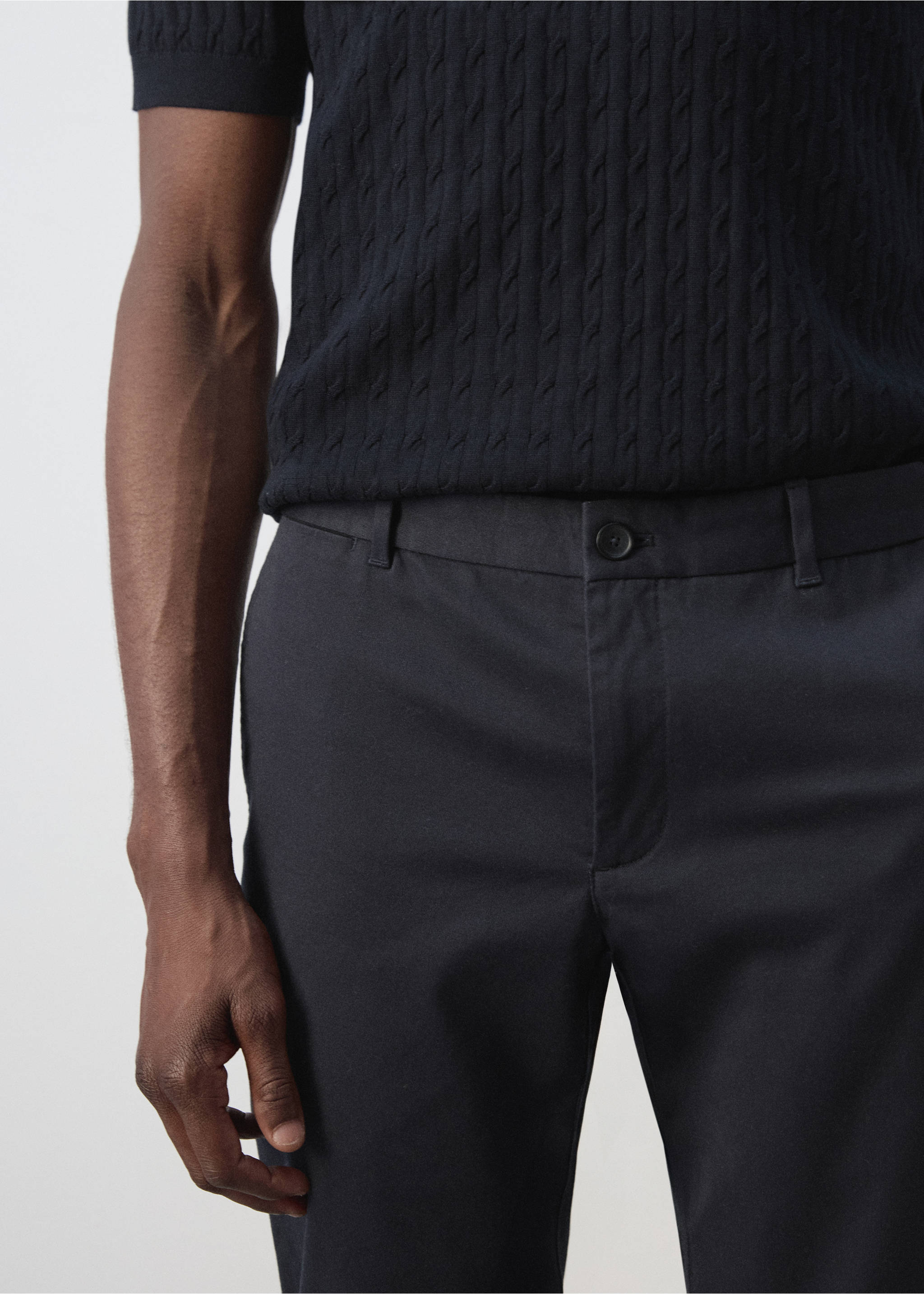 Pantalon Barna super slim-fit chino en sergé - Détail de l'article 1, Bleu marine. Ref: 37014411-00.