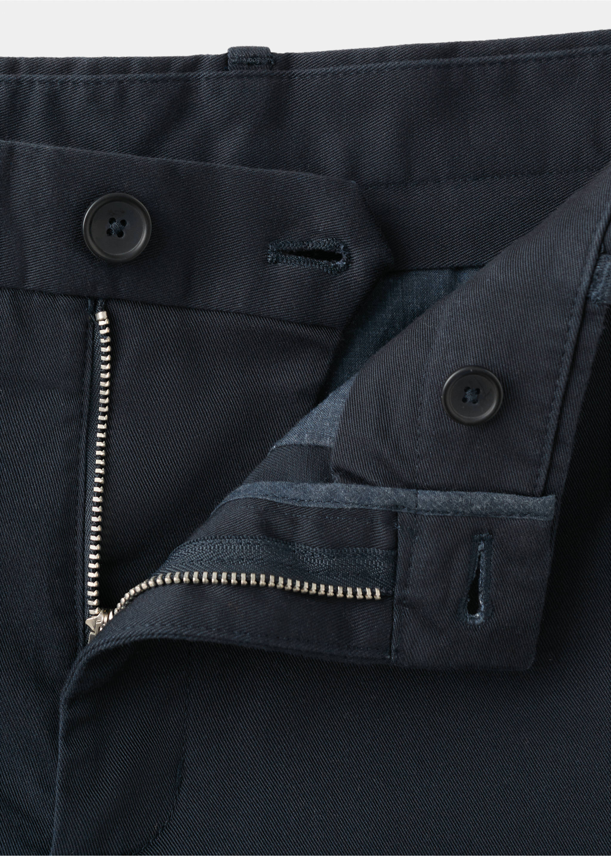 Pantalon Barna super slim-fit chino en sergé - Détail de l'article 0, Bleu marine. Ref: 37014411-00.