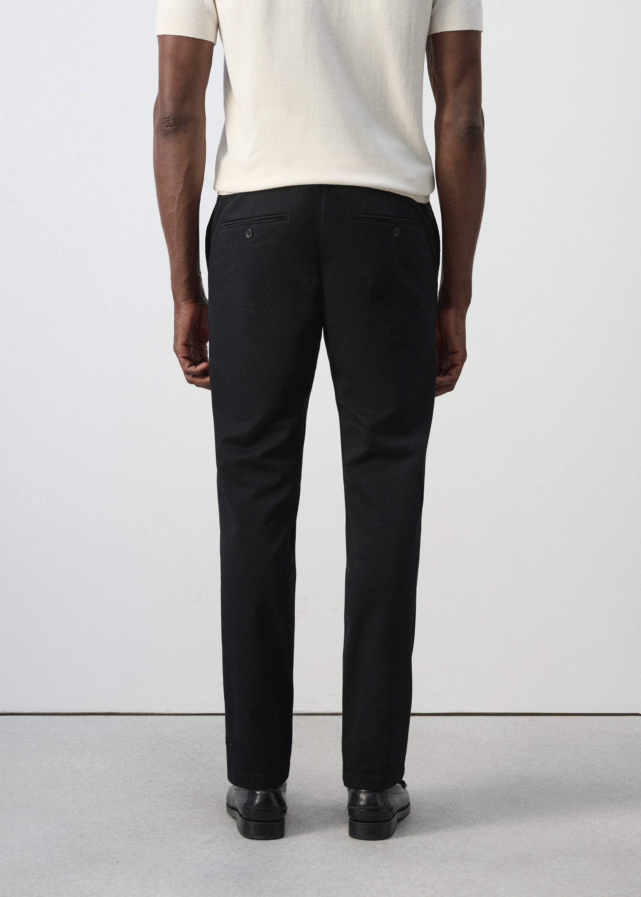 Pantalon Barna super slim-fit chino en sergé - Verso de l’article