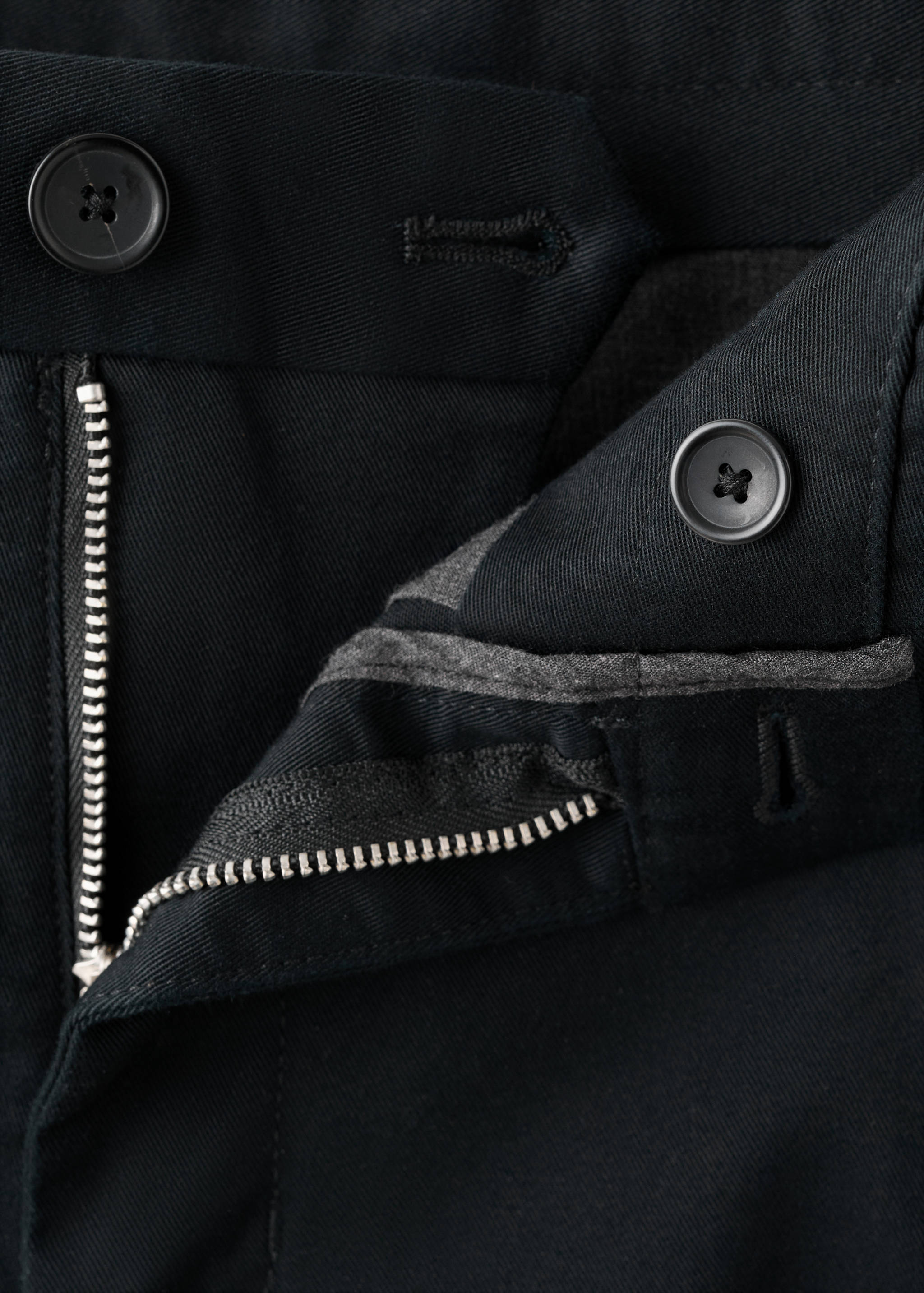 Pantalon Barna super slim-fit chino en sergé - Détail de l'article 0