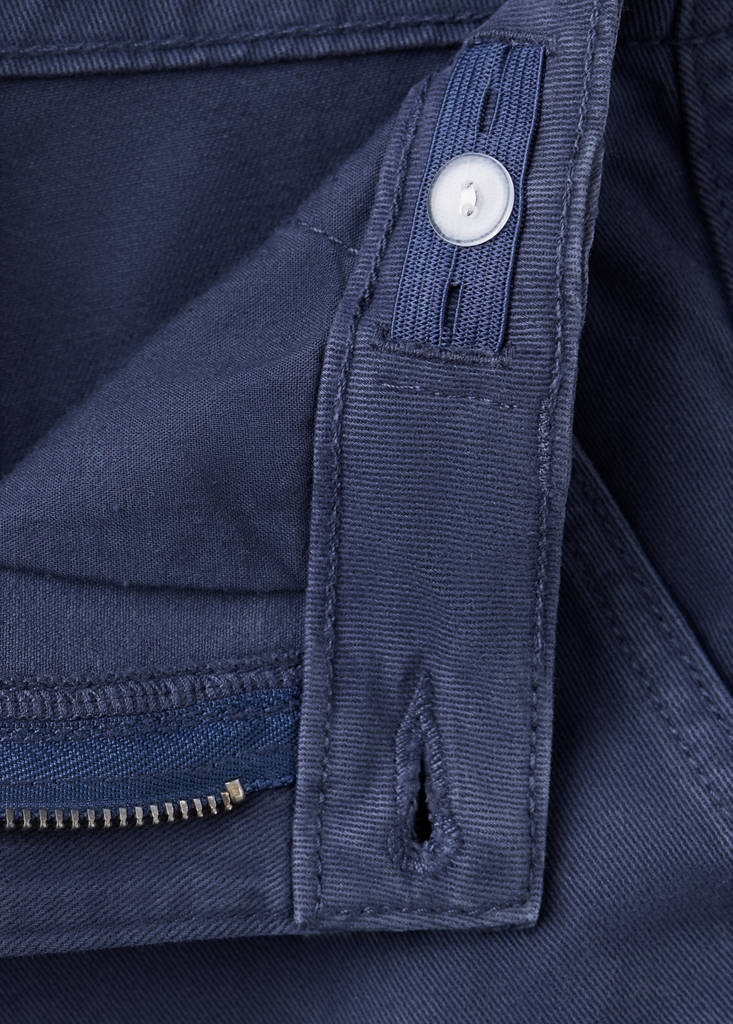 Regular fit cotton cargo trousers — Navy