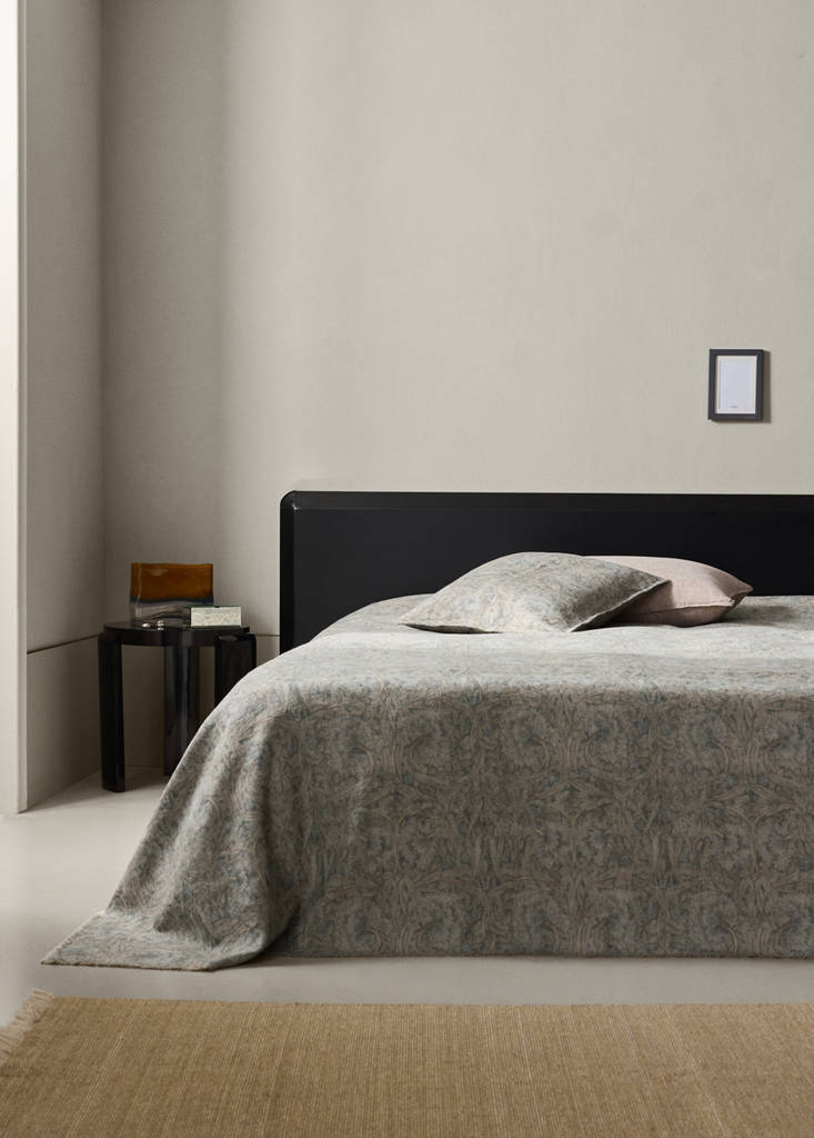 Ornamentale Tagesdecke aus Baumwolle und Leinen 180x200cm — Blau