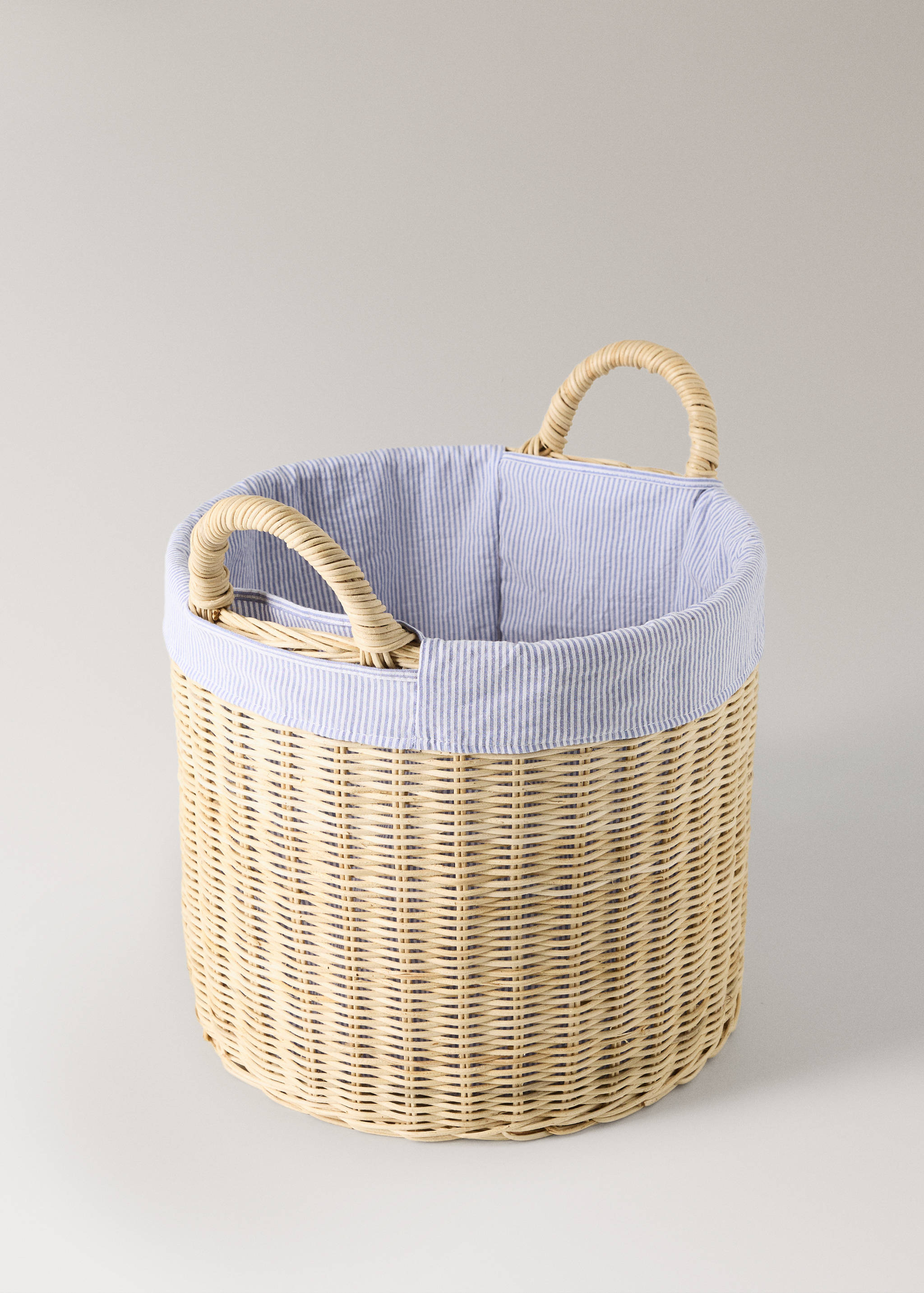Wicker basket with handles - Details of the article 1
