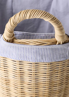 Wicker basket with handles — Brown 3