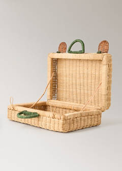 Wicker suitcase with bear illustration — Brown 3