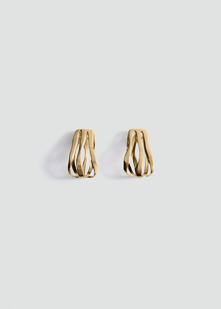 Relief earrings — Gold