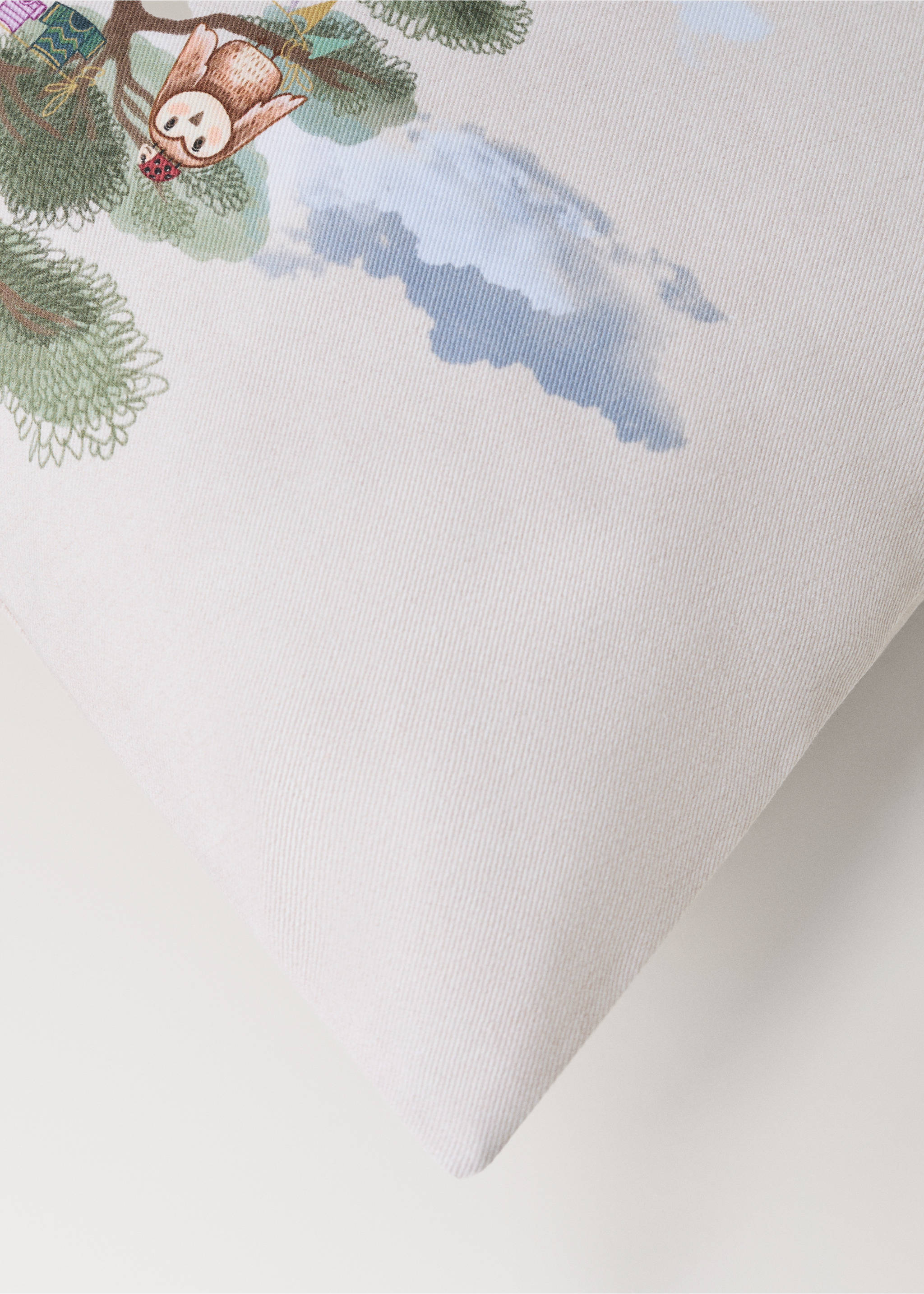 Printed cushion cover, 30 x 50 cm - Details of the article 1, Ivory White. Ref: 37014463-00.