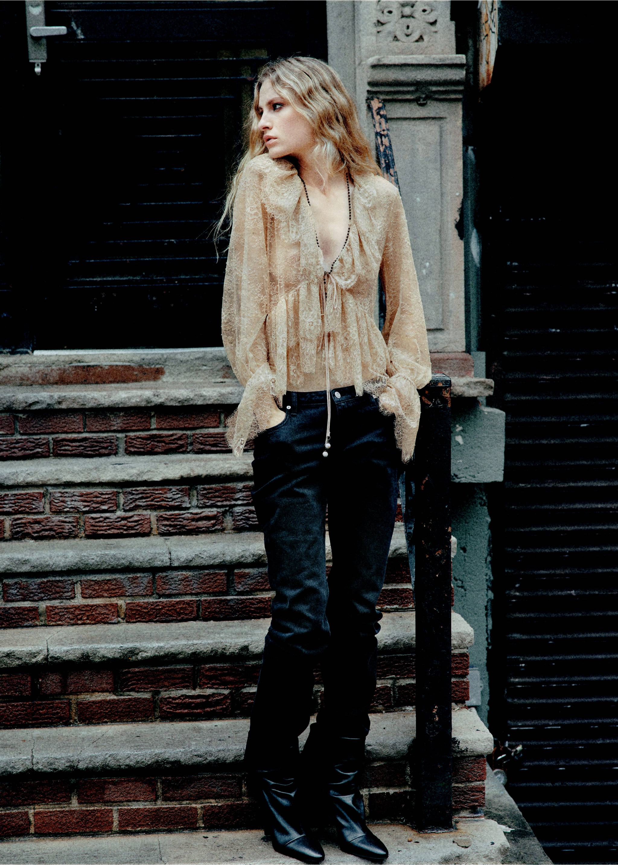 Lace frill blouse - General plane, Sand. Ref: 37014469-00.