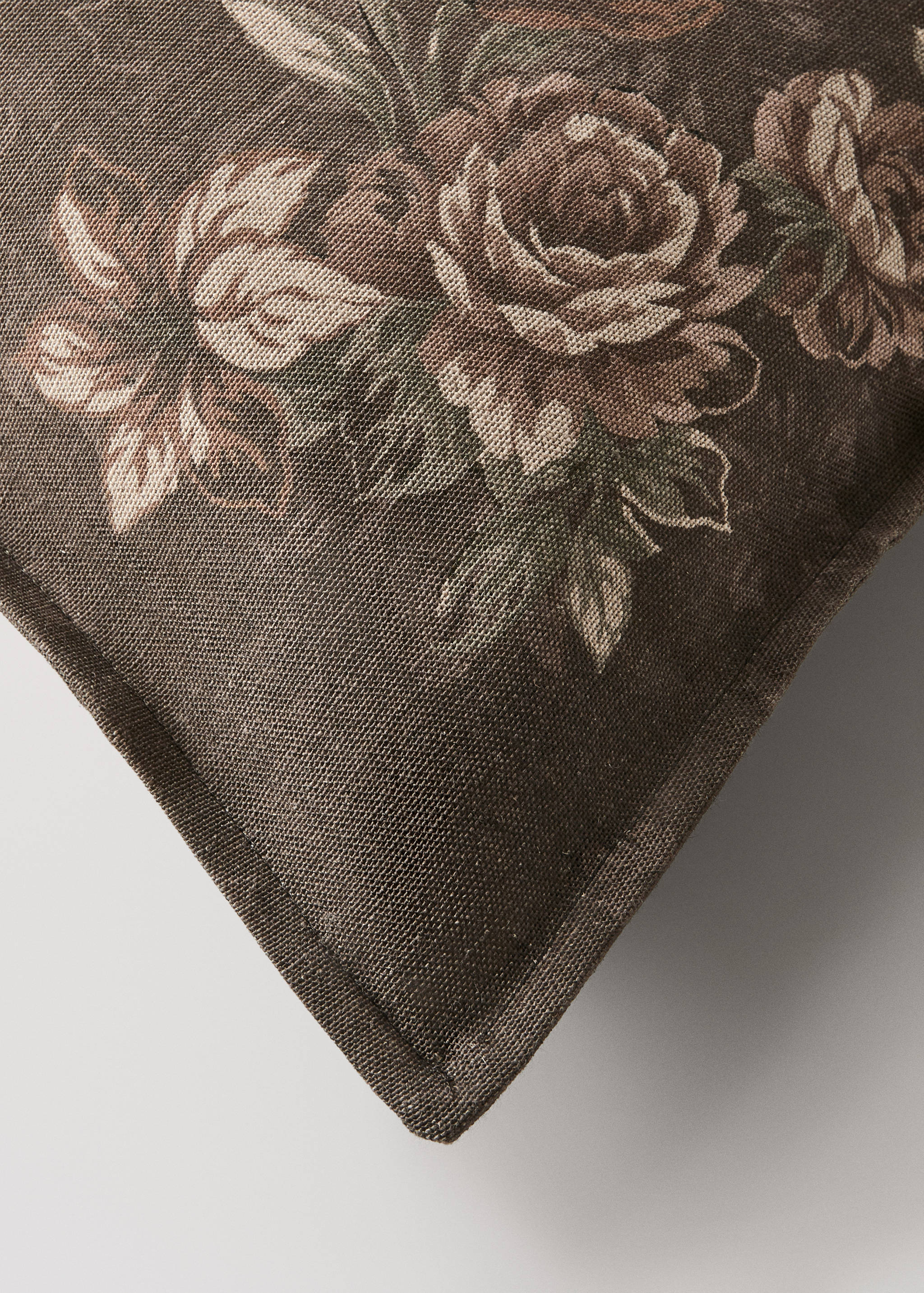 Floral linen cotton cushion cover with topstitch detail 50x50 cm - Details of the article 1