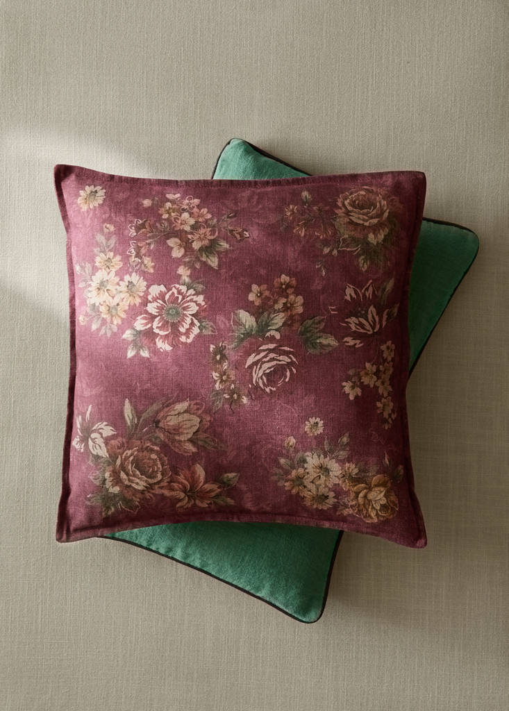 Floral linen cotton cushion cover with topstitch detail 50x50 cm — Dark Red