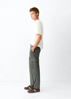 Straight cargo trousers — Pastel Green 1